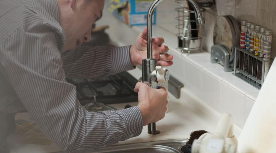 Professional sink repair in Fowler, KS